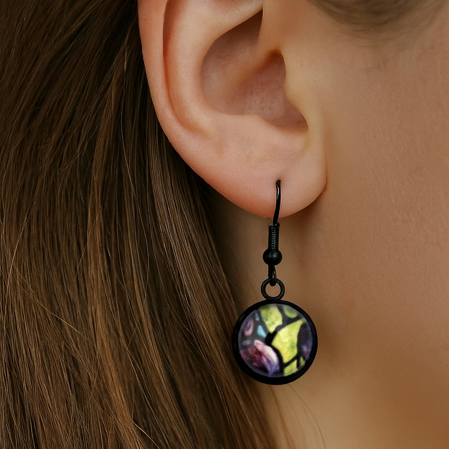 Iris Black Circle Earrings