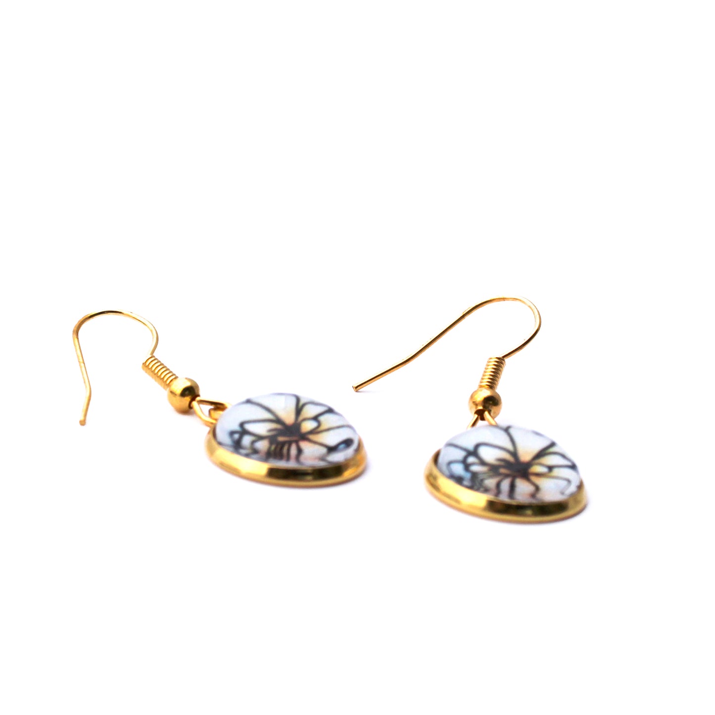 White Begonia Circle Gold Jewellery Set