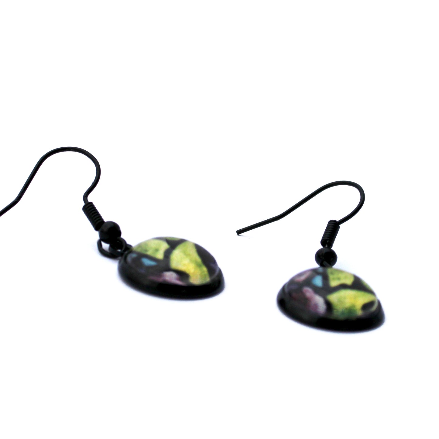 Iris Black Circle Earrings