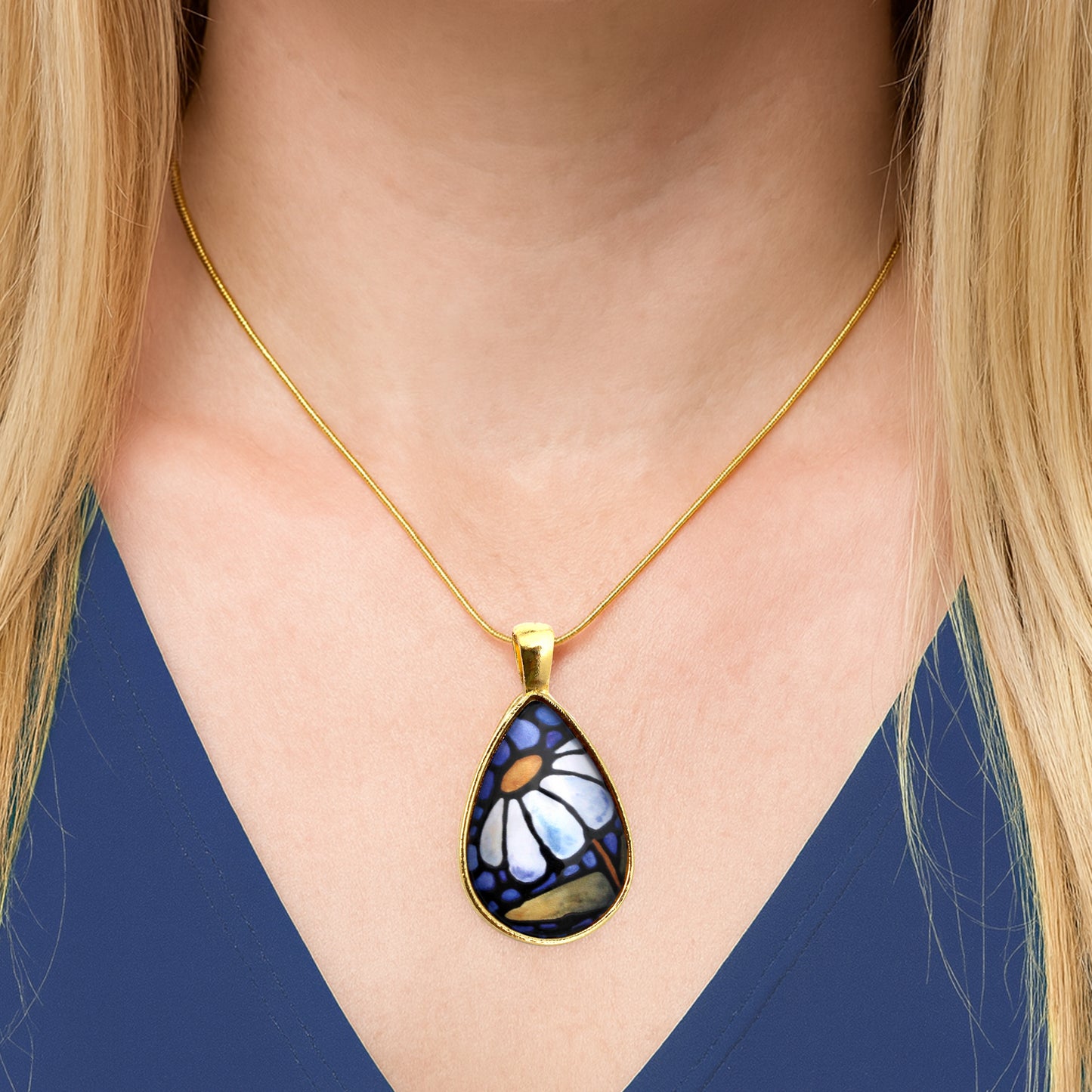 White Daisy Gold Glass Teardrop Necklace