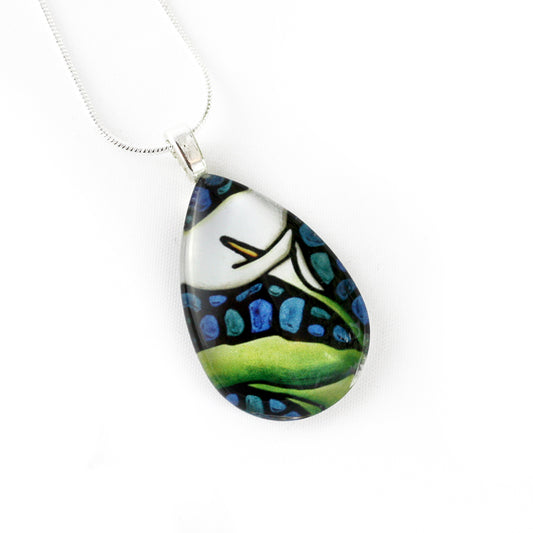 Calla Lily Flower Teardrop Necklace