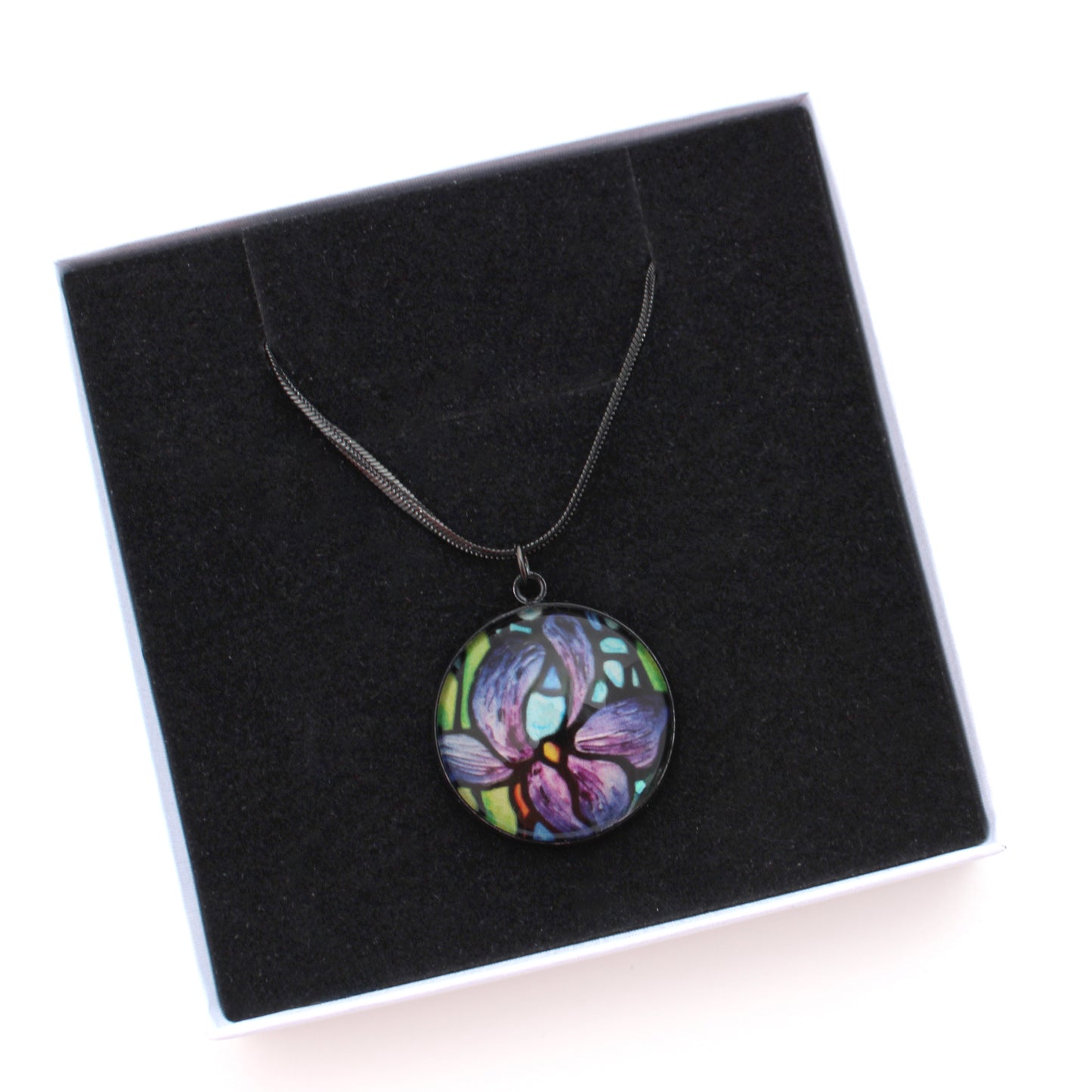 Purple Iris Black Circle Necklace