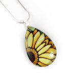 Load image into Gallery viewer, Yellow Daisy Flower Teardrop Necklace
